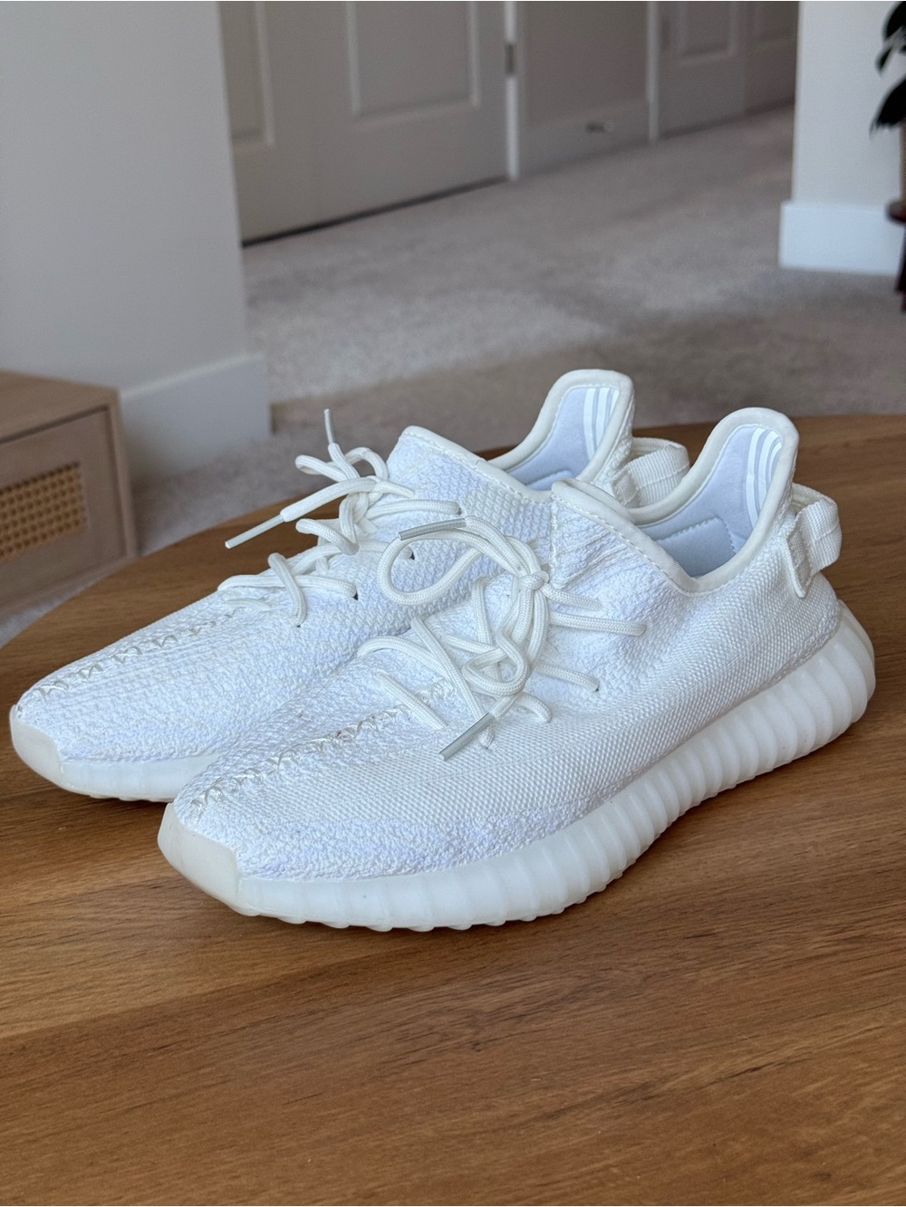 Adidas Yeezy Boost 350 V2 Cream White Triple White Sneakers Men’s 10.5